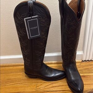 NWT Lucchese Black Leather Cowboy Boots
